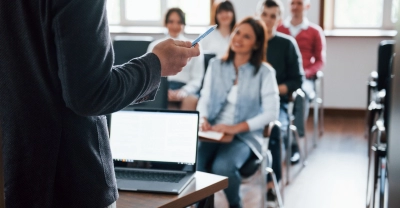 Diplomatura en Prácticas educativas + IA (Premium con Doble Certificación)