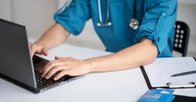 Técnico Auxiliar en Administración hospitalaria + IA