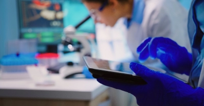 Técnico Auxiliar en Ingeniería biomédica + IA (Premium con Doble Certificación)