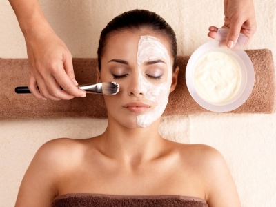 Diplomatura de Academia y Estetica Femenina + IA (Premium con Doble Certificación)