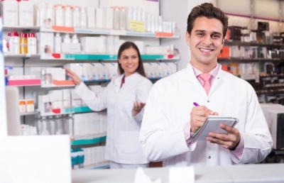 Auxiliar de Farmacia, Enfermería y Bacteriología + IA