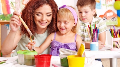 Auxiliar en Educación Especial + IA