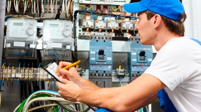 Técnico Auxiliar en Electricidad y Gas natural + IA