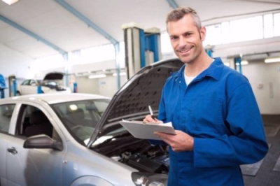 Certificación en Ventas y Comercialización en Concesionarios de Automóviles + IA (Premium con Doble Certificación)