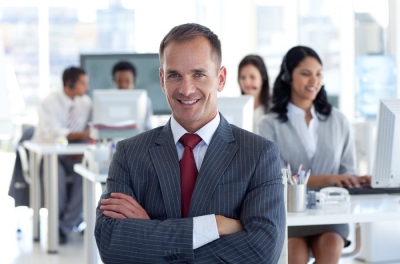 Diplomatura para Líderes de equipo + IA (Premium con Doble Certificación)